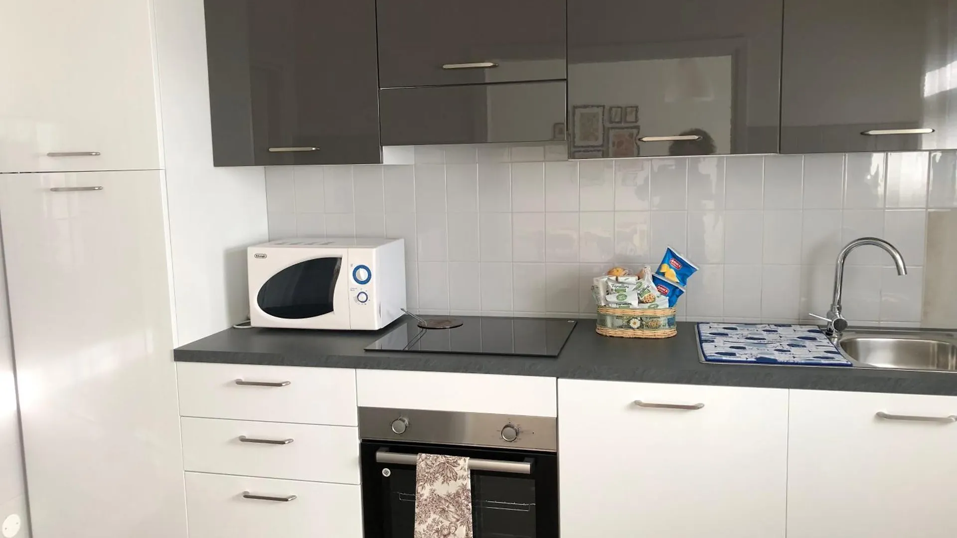 A Due Passi Dal Mare - Family Apartment Lido di Jesolo 0*,  Italy